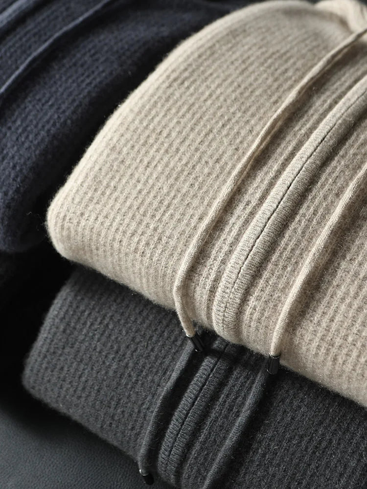 Lyxig stickad herrkofta i ull & kashmir med dragkedja