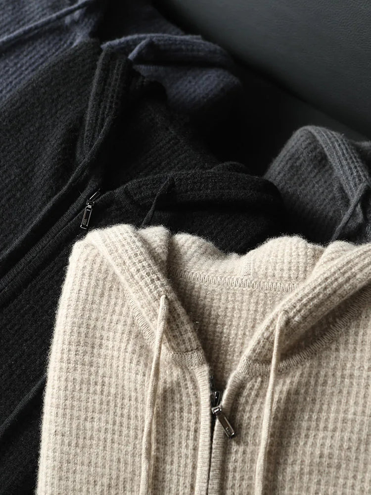 Lyxig stickad herrkofta i ull & kashmir med dragkedja